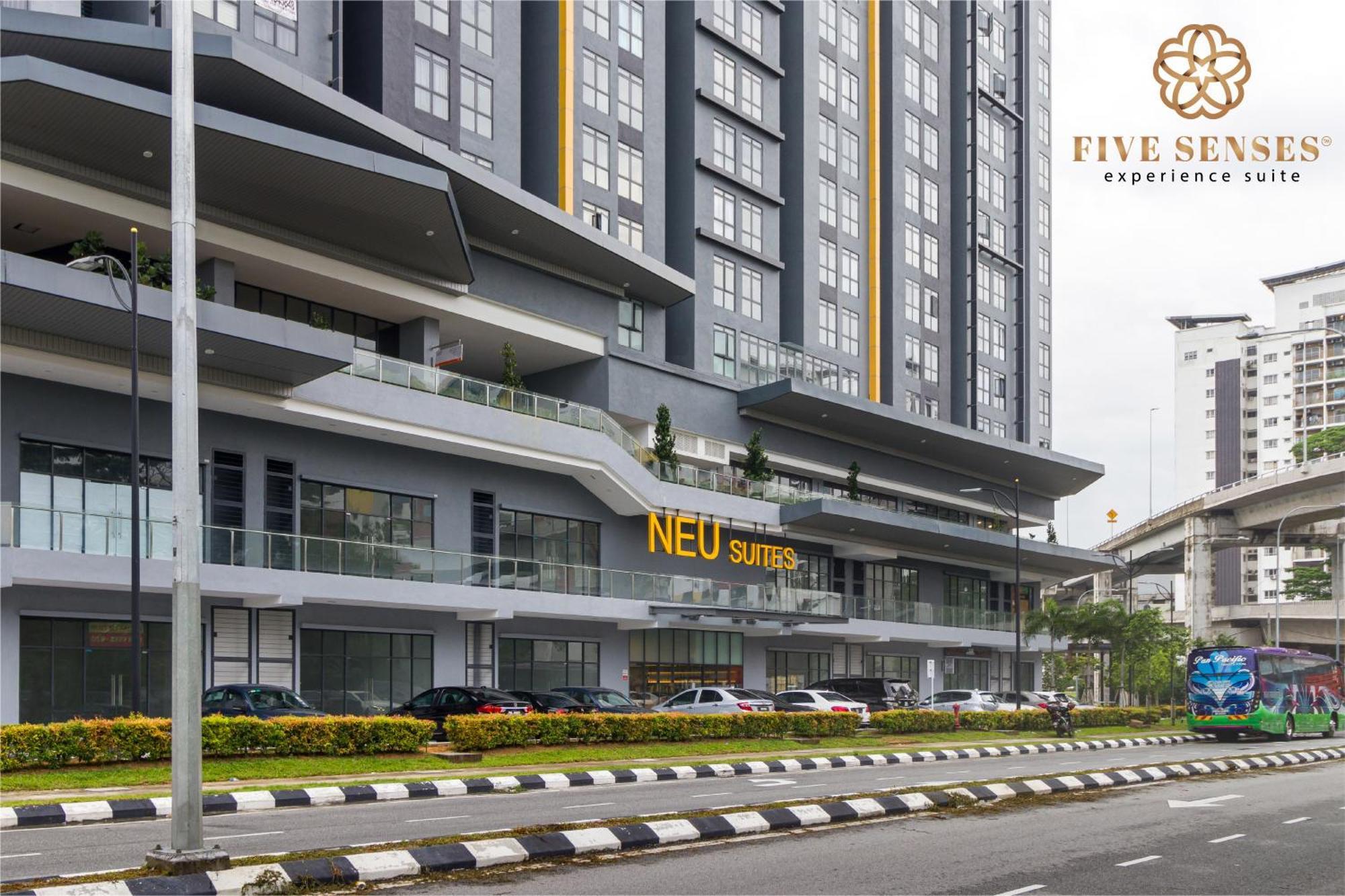 Neu Suites Signature Suites, Klcc Куала Лумпур Екстериор снимка
